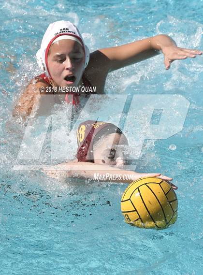 Thumbnail 3 in San Clemente vs La Canada (CIF-SS D2 Playoff) photogallery.