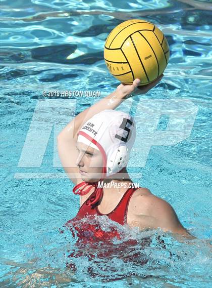 Thumbnail 3 in San Clemente vs La Canada (CIF-SS D2 Playoff) photogallery.