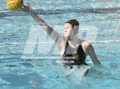 Thumbnail 3 in San Clemente vs La Canada (CIF-SS D2 Playoff) photogallery.