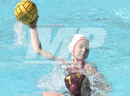 Thumbnail 2 in San Clemente vs La Canada (CIF-SS D2 Playoff) photogallery.