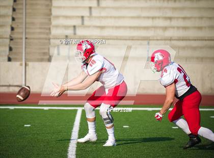 Thumbnail 2 in Servite vs. American Fork photogallery.