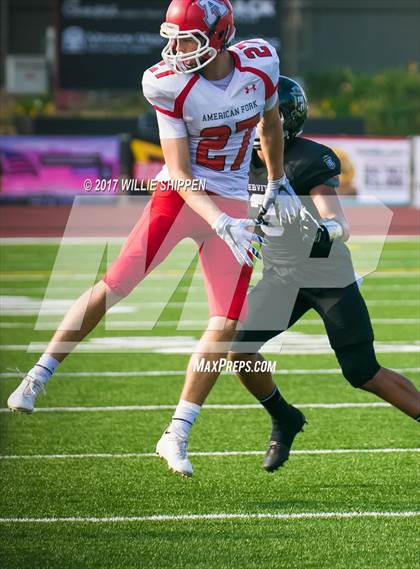 Thumbnail 3 in Servite vs. American Fork photogallery.