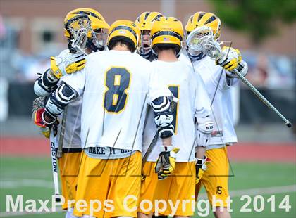 Thumbnail 3 in Staples @ Simsbury (CIAC Class L Quarterfinal) photogallery.