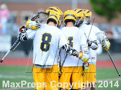Thumbnail 2 in Staples @ Simsbury (CIAC Class L Quarterfinal) photogallery.