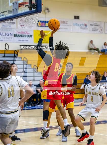 Thumbnail 2 in Oak Park vs Paraclete (Santa Barbara Holiday Classic) photogallery.