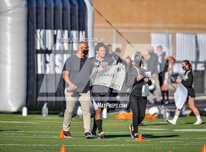 Thumbnail 2 in Salpointe Catholic @ Mountain View photogallery.