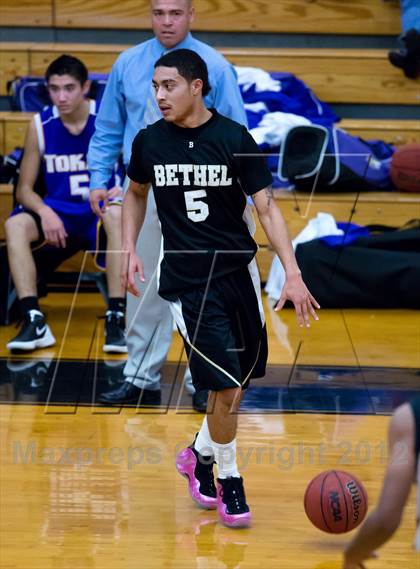 Thumbnail 2 in Tokay vs. Bethel (McDonald's Classic) photogallery.