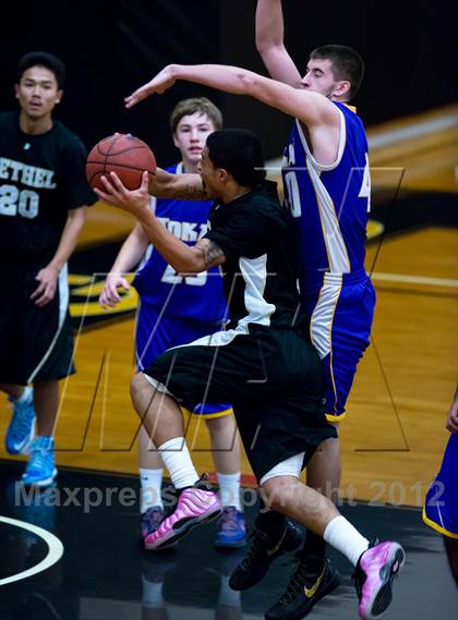 Thumbnail 3 in Tokay vs. Bethel (McDonald's Classic) photogallery.