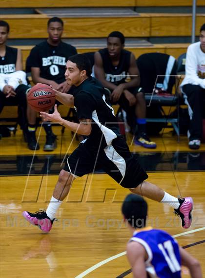 Thumbnail 2 in Tokay vs. Bethel (McDonald's Classic) photogallery.