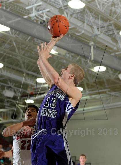 Thumbnail 1 in Bellarmine-Jefferson vs. Ridgeview (MaxPreps Holiday Classic) photogallery.