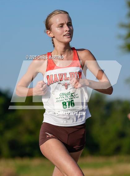 Thumbnail 3 in Heathwood Hall Highlander Invitational photogallery.