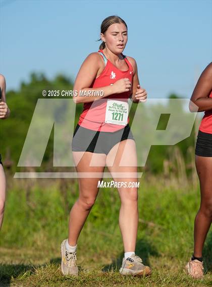 Thumbnail 3 in Heathwood Hall Highlander Invitational photogallery.