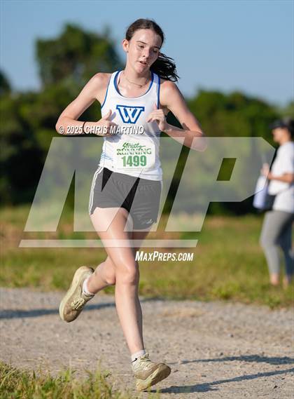 Thumbnail 2 in Heathwood Hall Highlander Invitational photogallery.