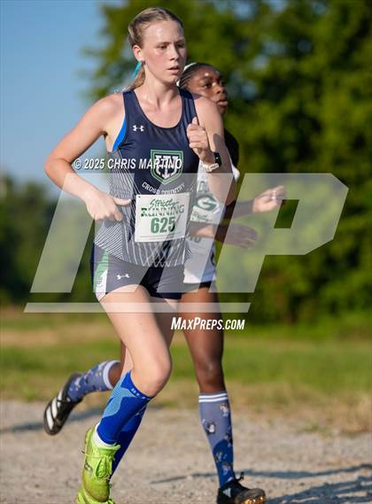 Thumbnail 3 in Heathwood Hall Highlander Invitational photogallery.