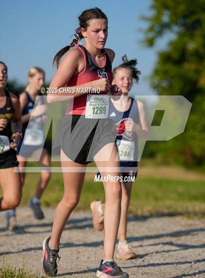 Thumbnail 1 in Heathwood Hall Highlander Invitational photogallery.