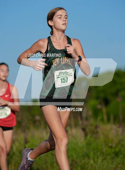 Thumbnail 1 in Heathwood Hall Highlander Invitational photogallery.