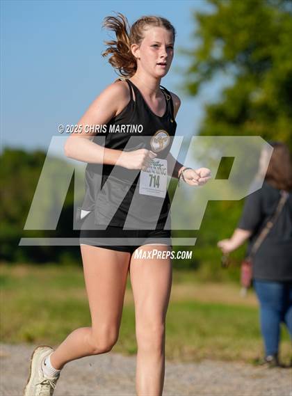 Thumbnail 1 in Heathwood Hall Highlander Invitational photogallery.