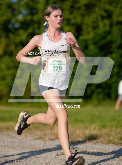 Thumbnail 2 in Heathwood Hall Highlander Invitational photogallery.