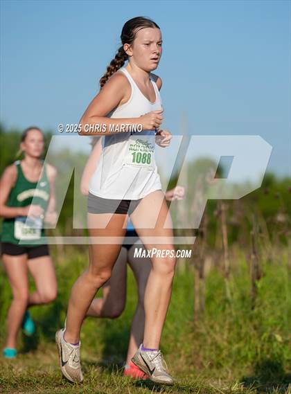 Thumbnail 1 in Heathwood Hall Highlander Invitational photogallery.