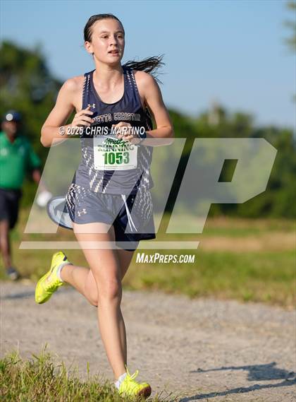 Thumbnail 3 in Heathwood Hall Highlander Invitational photogallery.