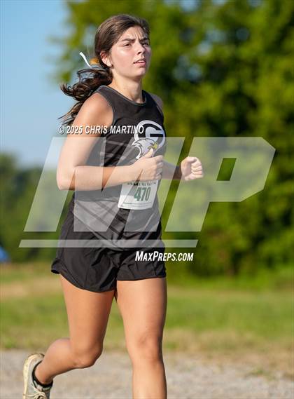 Thumbnail 3 in Heathwood Hall Highlander Invitational photogallery.