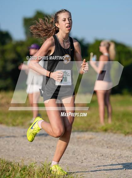 Thumbnail 3 in Heathwood Hall Highlander Invitational photogallery.