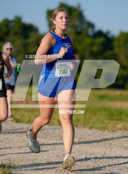 Thumbnail 2 in Heathwood Hall Highlander Invitational photogallery.