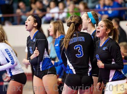 Thumbnail 3 in Grandview vs. Arapahoe (CHSAA 5A Championship) photogallery.