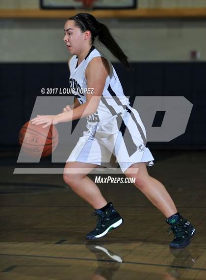 Thumbnail 1 in Upland @ Chino Hills photogallery.