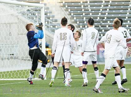 Thumbnail 3 in Pine Creek vs. Rock Canyon (CHSAA 5A Final) photogallery.