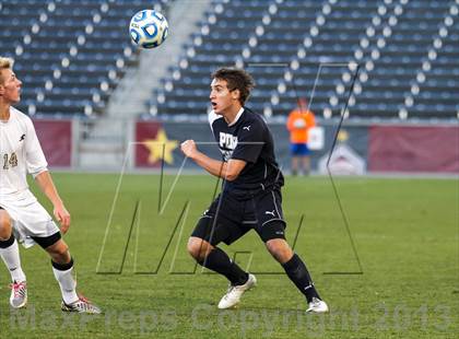 Thumbnail 2 in Pine Creek vs. Rock Canyon (CHSAA 5A Final) photogallery.