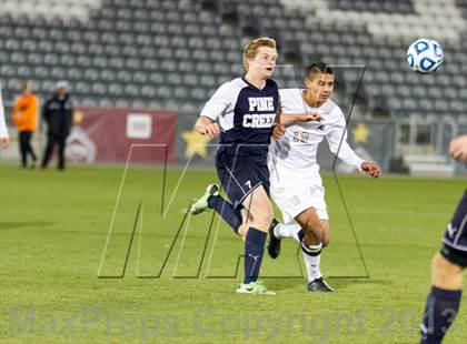 Thumbnail 3 in Pine Creek vs. Rock Canyon (CHSAA 5A Final) photogallery.
