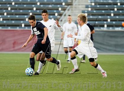 Thumbnail 2 in Pine Creek vs. Rock Canyon (CHSAA 5A Final) photogallery.