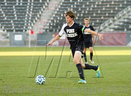 Thumbnail 3 in Pine Creek vs. Rock Canyon (CHSAA 5A Final) photogallery.