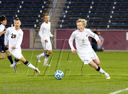 Thumbnail 2 in Pine Creek vs. Rock Canyon (CHSAA 5A Final) photogallery.
