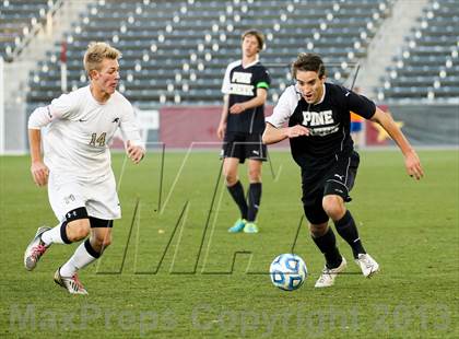 Thumbnail 2 in Pine Creek vs. Rock Canyon (CHSAA 5A Final) photogallery.