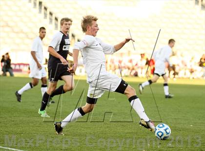 Thumbnail 1 in Pine Creek vs. Rock Canyon (CHSAA 5A Final) photogallery.