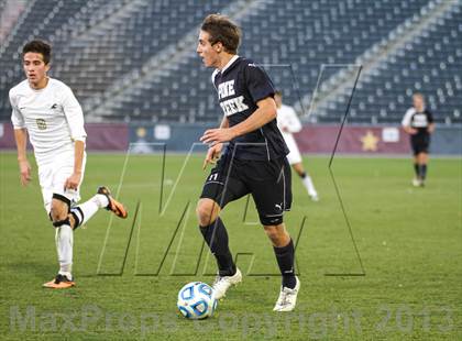 Thumbnail 2 in Pine Creek vs. Rock Canyon (CHSAA 5A Final) photogallery.