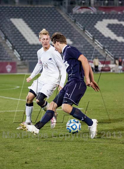 Thumbnail 1 in Pine Creek vs. Rock Canyon (CHSAA 5A Final) photogallery.