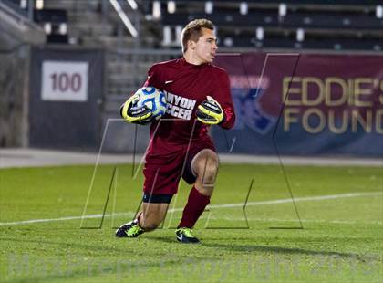 Thumbnail 3 in Pine Creek vs. Rock Canyon (CHSAA 5A Final) photogallery.