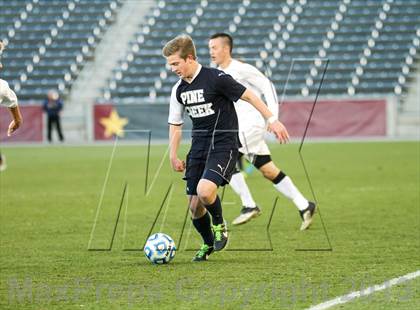 Thumbnail 3 in Pine Creek vs. Rock Canyon (CHSAA 5A Final) photogallery.