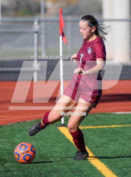 Thumbnail 2 in Perry vs. Casteel (Coyote Classic Tournament) photogallery.