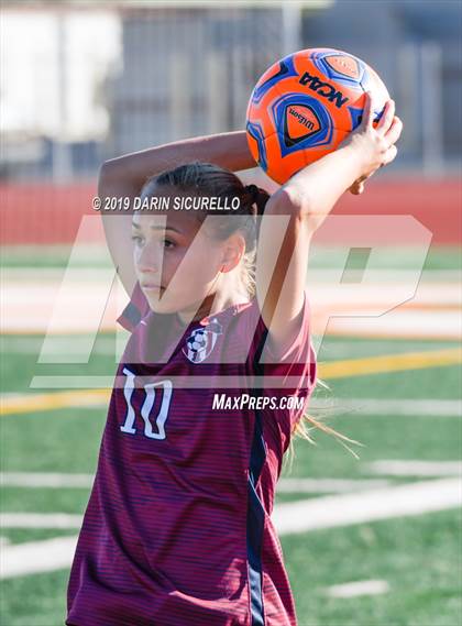 Thumbnail 2 in Perry vs. Casteel (Coyote Classic Tournament) photogallery.