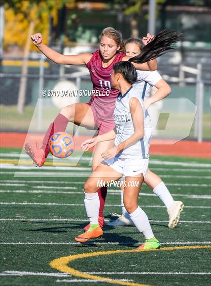 Thumbnail 1 in Perry vs. Casteel (Coyote Classic Tournament) photogallery.