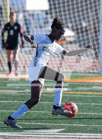 Thumbnail 1 in Perry vs. Casteel (Coyote Classic Tournament) photogallery.
