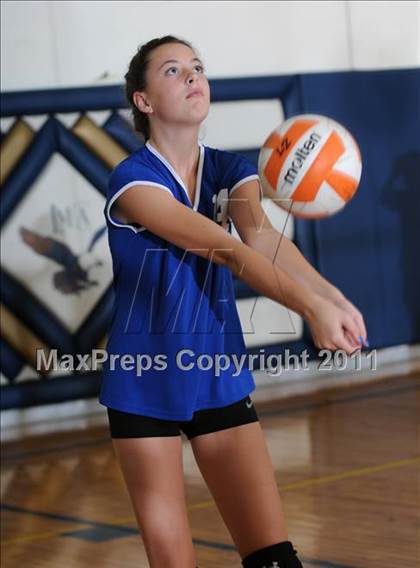 Thumbnail 1 in Bishop Gorman vs Indian Springs(Lake Mead Fall Classic) photogallery.