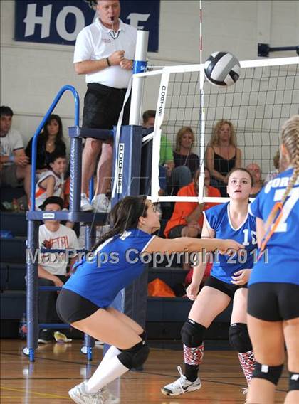 Thumbnail 1 in Bishop Gorman vs Indian Springs(Lake Mead Fall Classic) photogallery.