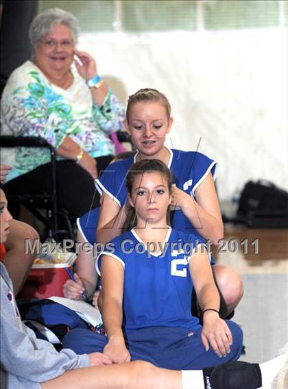 Thumbnail 1 in Bishop Gorman vs Indian Springs(Lake Mead Fall Classic) photogallery.