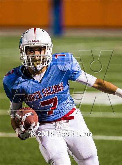 Thumbnail 3 in Santa Clara vs North Salinas (CCS Open III Quarterfinal) photogallery.