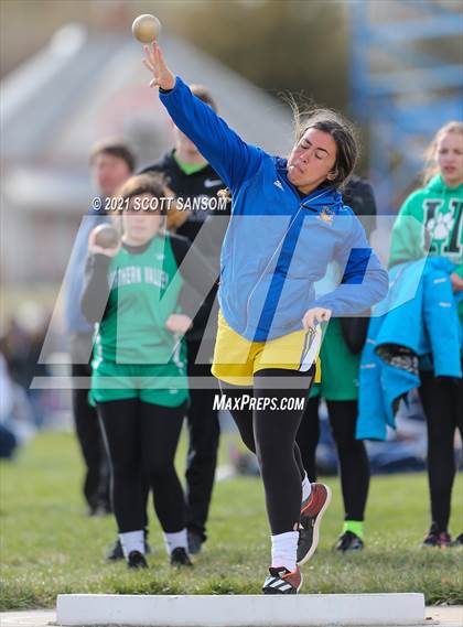 Thumbnail 3 in Norton Invitational Track Meet photogallery.